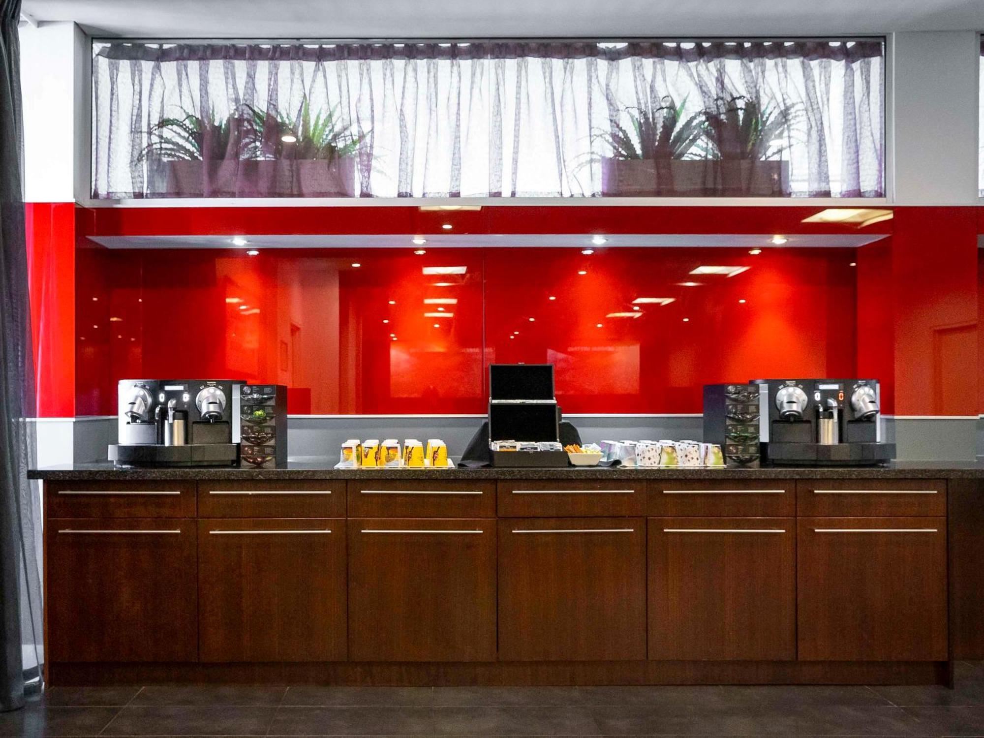 Adelaide Rockford Hotell Exteriör bild