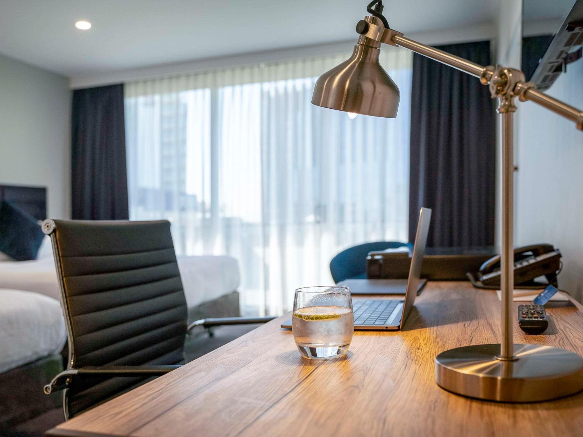 Adelaide Rockford Hotell Exteriör bild