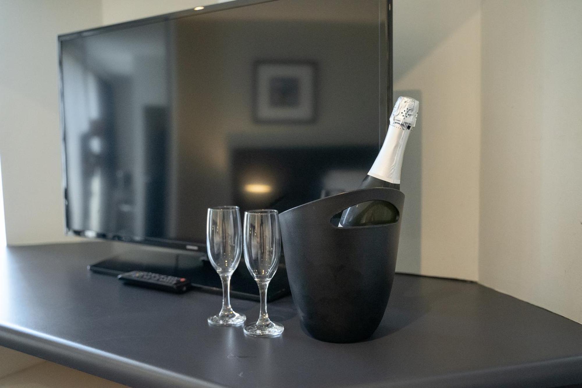 Adelaide Rockford Hotell Exteriör bild
